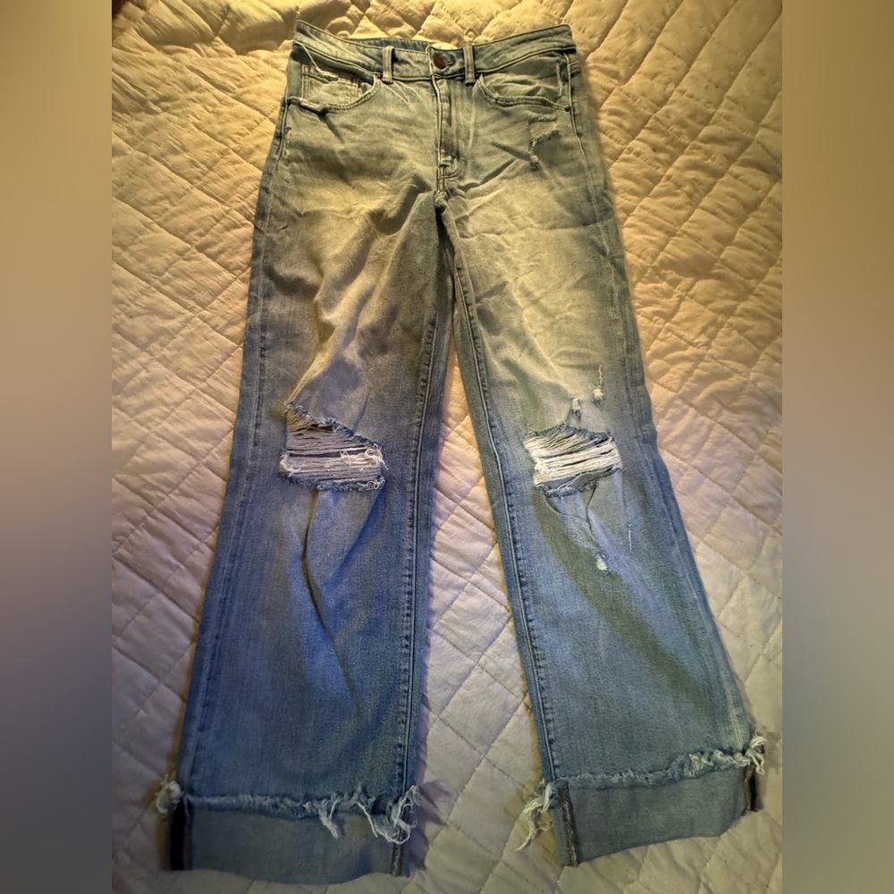 NWOT BKE Billie Wide Slim Fit Factory Distressed Jean